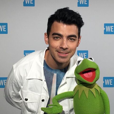 File:Jonas-WE.jpg