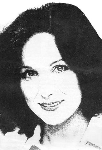 File:Performer.erenozker.jpg