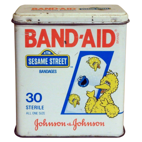 File:Band-aid tin 01.png