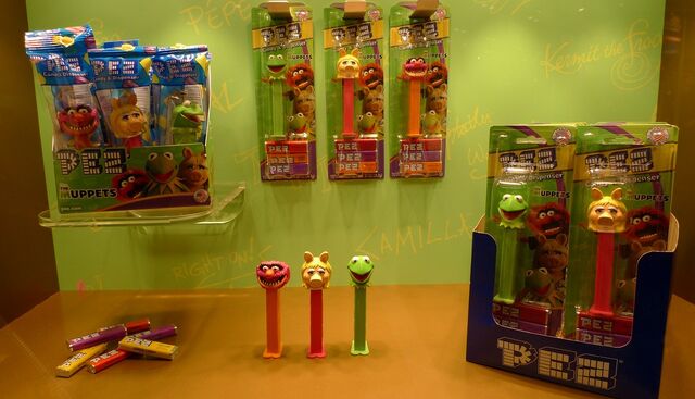 File:TheMuppetsPEZ.jpg