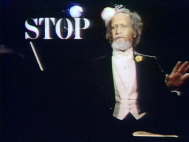 File:2523-STOP.jpg