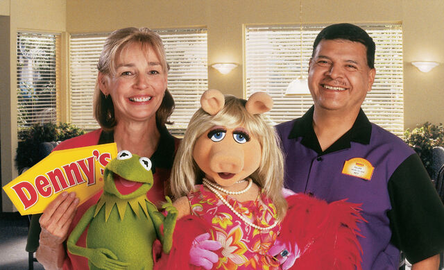 File:Commercial.dennys.jpg
