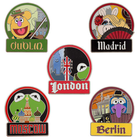 File:MuppetsMostWanted-LimitedEditionPins.jpg
