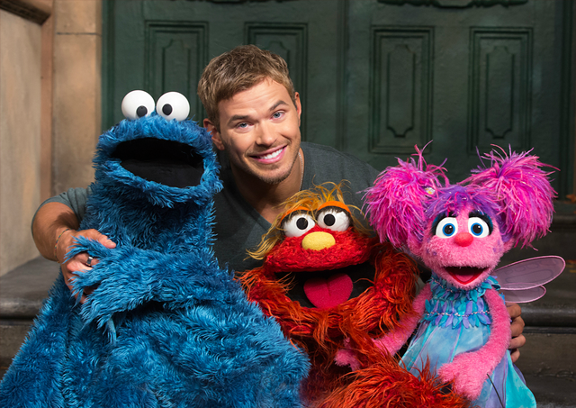 File:SesameStreet-KellanLutz.png