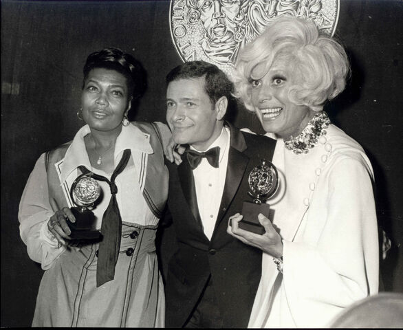 File:PearlJerryCarolTonys.jpg