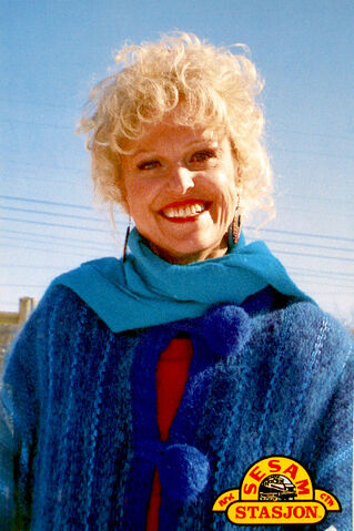 File:SesamStasjonpostcard-6.jpg