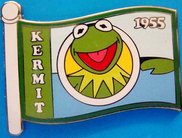 File:Disneypin-characterflag.jpg
