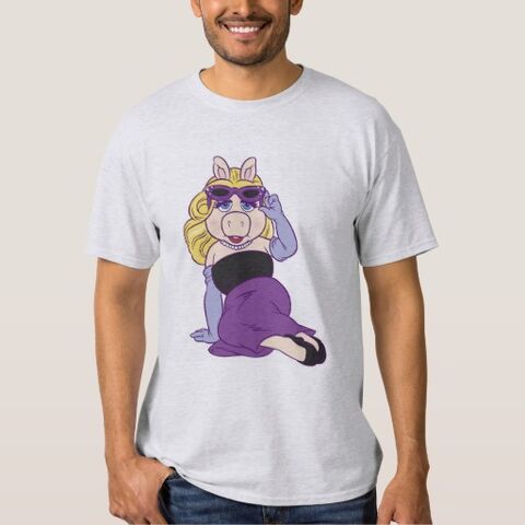 File:Zazzle piggy sitting shirt.jpg