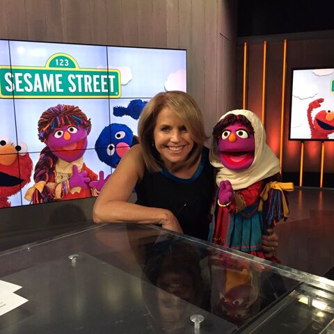 File:Zari from afghanistan w katie couric.jpg