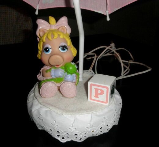 File:Nursery originals 1984 muppet babies piggy lamp 2.jpg