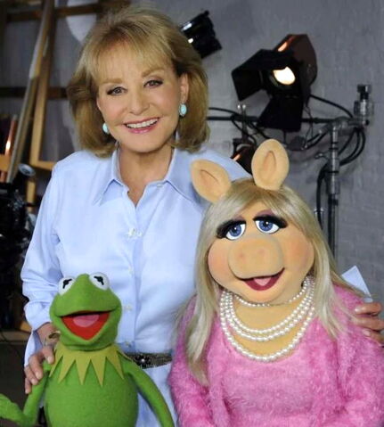 File:BarbaraWaltersKermitMissPiggy.jpg