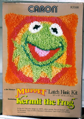 File:Caron kermit latch hook kit.jpg