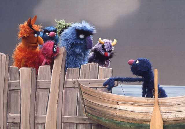 File:Grover-boat.jpg