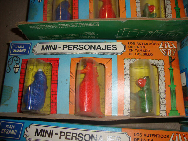 File:Minipersonajes2.jpg