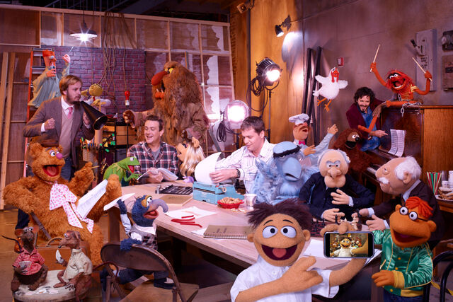 File:Muppets Group FilmMakers comp.jpg