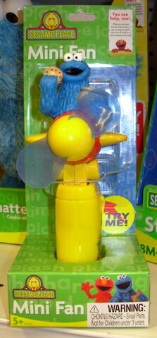 File:Sesameplaceminifan.jpg