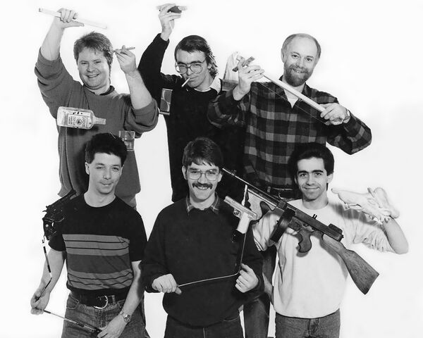 File:Rogerrabbitpuppetcrew.jpg
