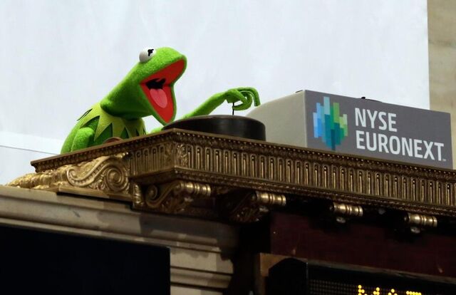 File:Kermit nyse.jpg