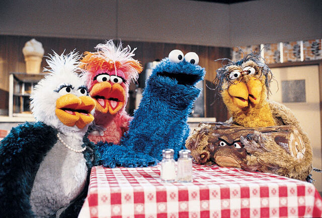 File:TwinBeaks&Log.jpg