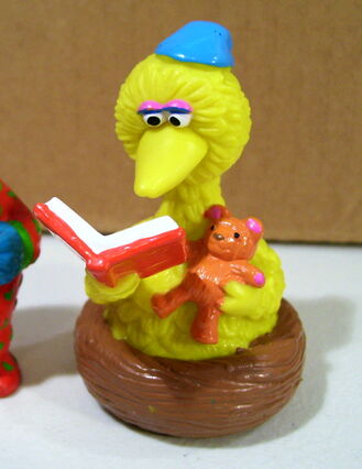File:ApplauseBigBirdNestBedtime.jpg