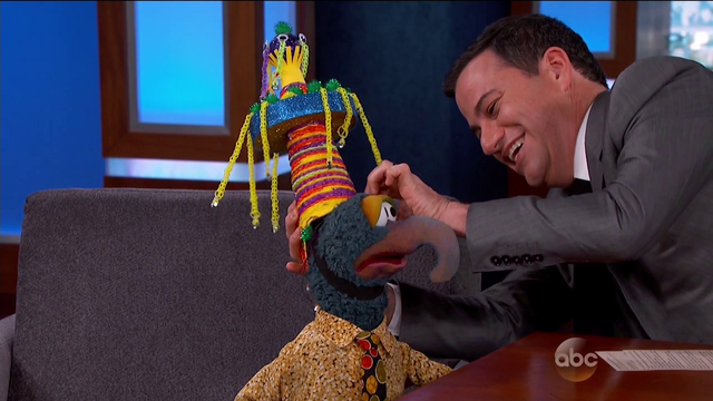 File:JimmyKimmelLive-Gonzo-(2014-03-03)-hat.png
