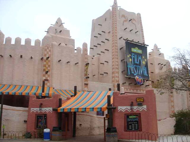 File:Sesame 4d africa 1.jpg