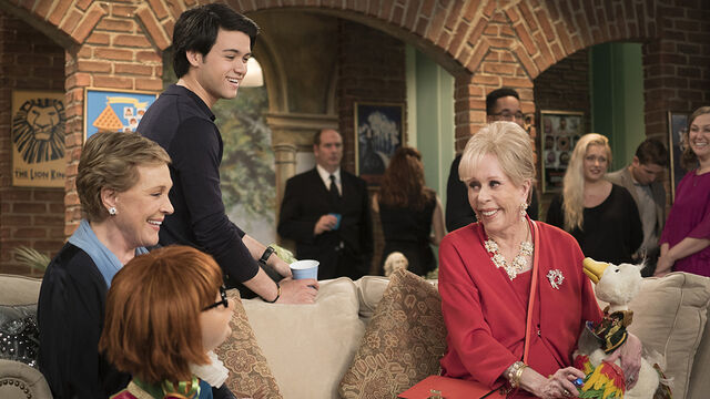 File:JuliesGreenroom-E13.jpg