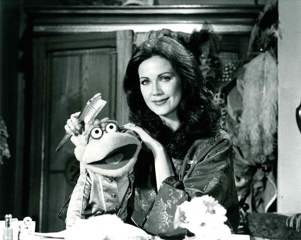 File:Lynda Carter04.jpg