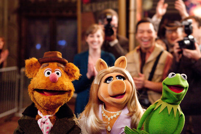 File:Kermit, Piggy, Fozzie.jpg