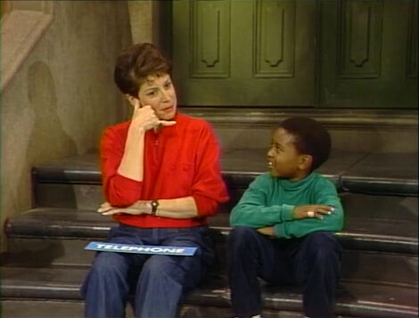File:LindaBoy.Telephone.jpg