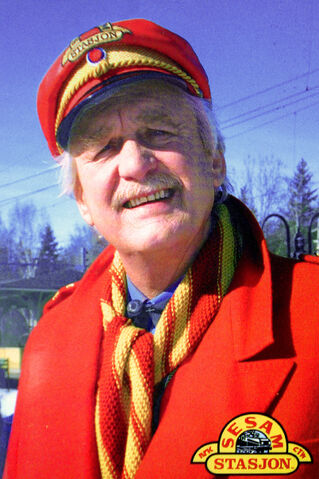 File:SesamStasjonpostcard-9.jpg
