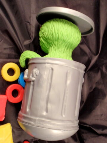 File:Tipthecan3.jpg