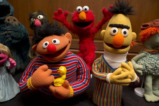 File:SmithsonianMuppets2013.jpg
