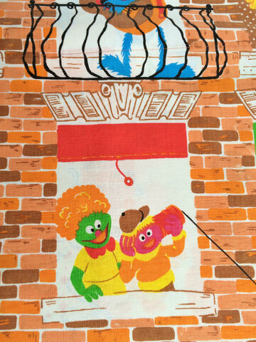 File:Burlington pillowcase band 7.jpg