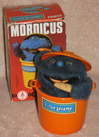 File:Barval 1 rue sesame mordicus wind-up figure 1.jpg