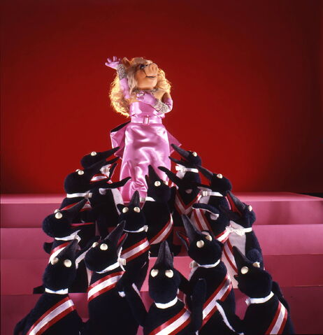 File:Piggy material girl.jpg