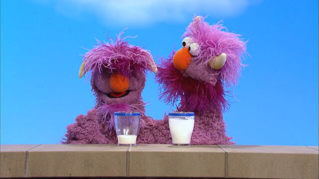 File:TwoHead-Milk.jpg