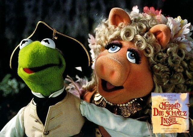 File:Muppets-DieSchatzinsel-LobbyCard-09.jpg