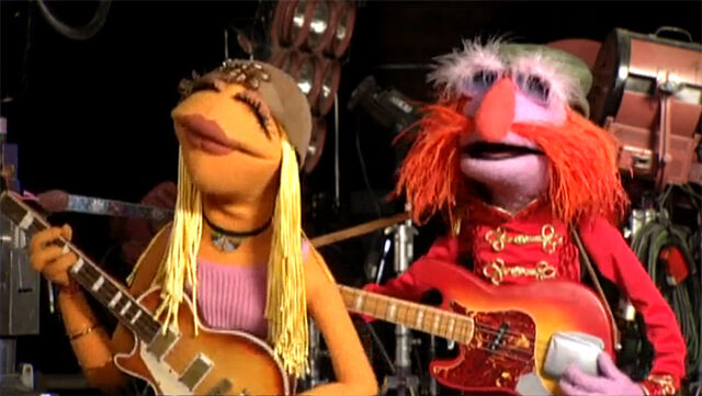File:TheMuppets-Behind-The-Scenes-Interviews-Janice&Floyd.jpg
