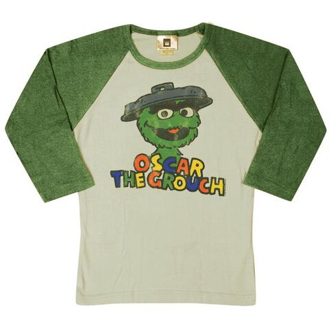 File:Tshirt-oscarlongsleeve.jpg
