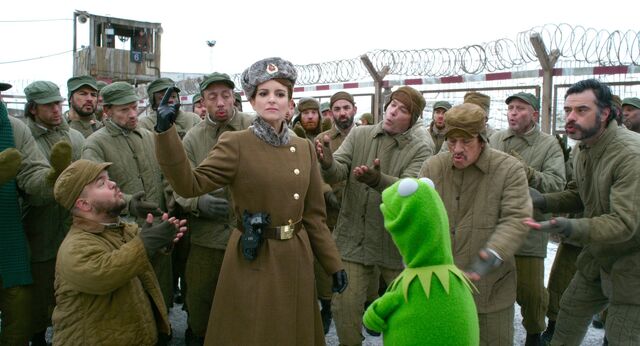 File:MMW Tina Kermit.jpg