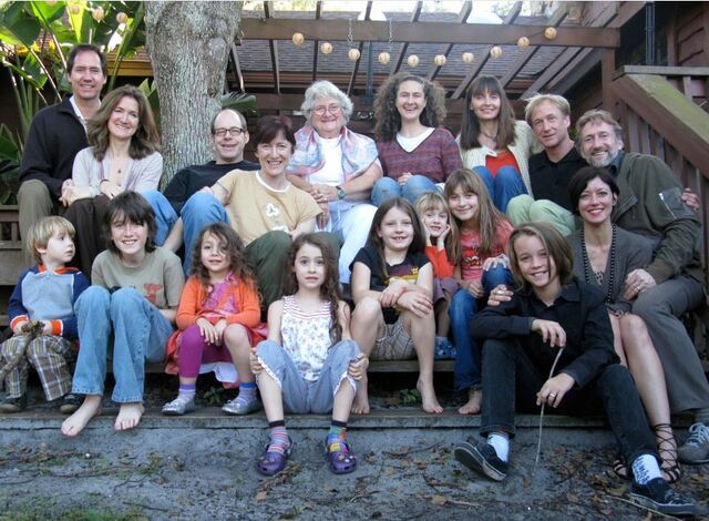 File:HensonFamily.jpg