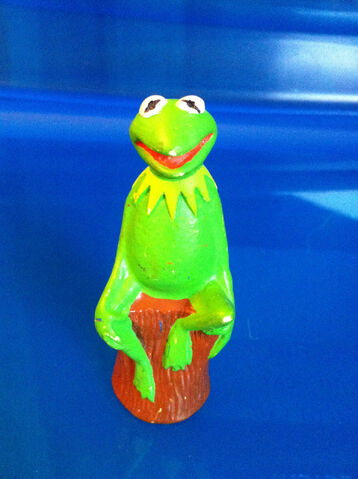 File:Avalon paint a figure craft 1.jpg