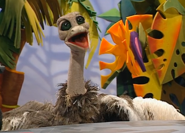 File:Lydia the Ostrich.png