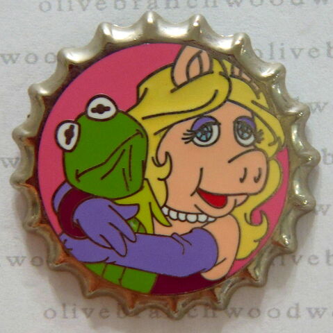 File:Disney pin soda bottle.jpg