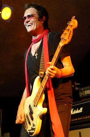 File:GlennHughes.jpg