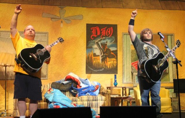 File:Tenacious-d-performing-live-05.jpg