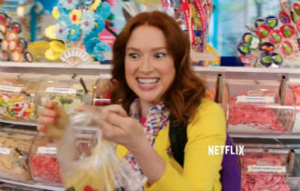 File:Kimmy Schmidt candy.jpg