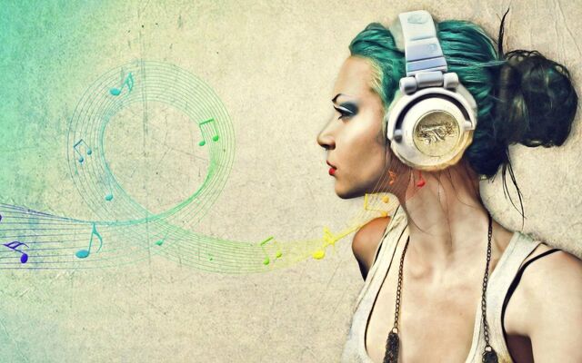 Datei:1280x800 Music+Girl.jpg