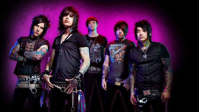 File:Falling in Reverse.jpg